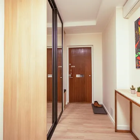 Apartment Comfy Spot Close To Tripla Mall And Dining *