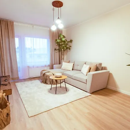 Apartment Comfy Spot Close To Tripla Mall And Dining